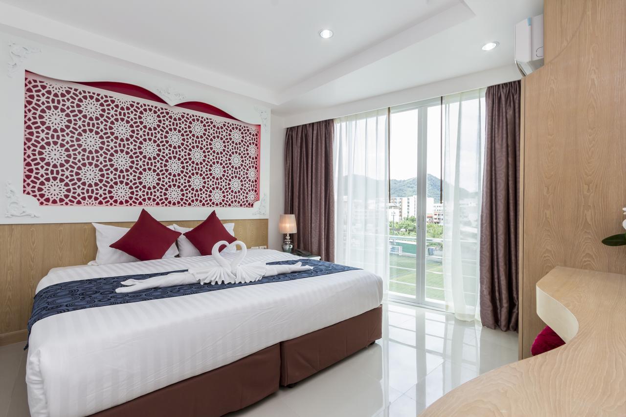 Hotel Triple Three Patong Zewnętrze zdjęcie